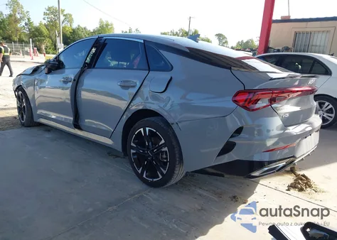 2023 Kia K5 Gt-Line z USA, uszkodzony, nr VIN 5XXG64J2XPG222476